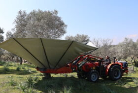 Şemsiyeli Zeytin Hasat Makinesi